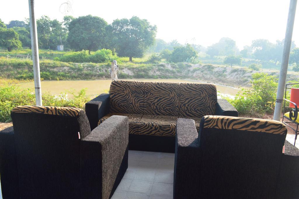 Wild Panthera Yala Tissamaharama Luaran gambar